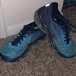 Mizuno Running shoes